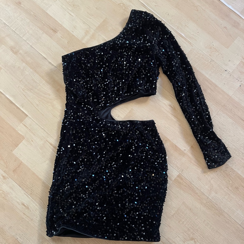 One Shoulder Black Sequins Dress